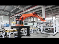 Automatische Palettiermaschine mit Robotersystem